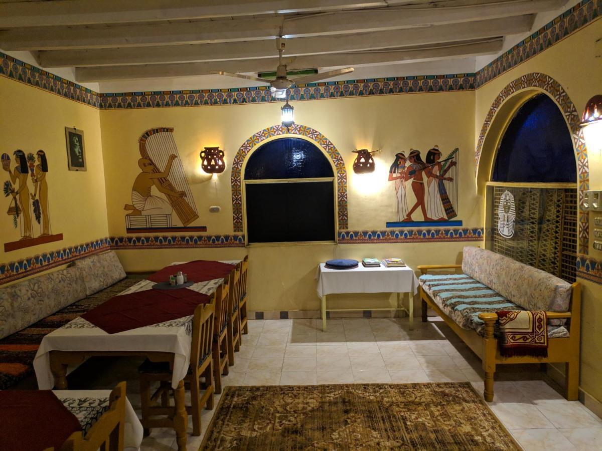 Elphardous Hotel Luxor Buitenkant foto